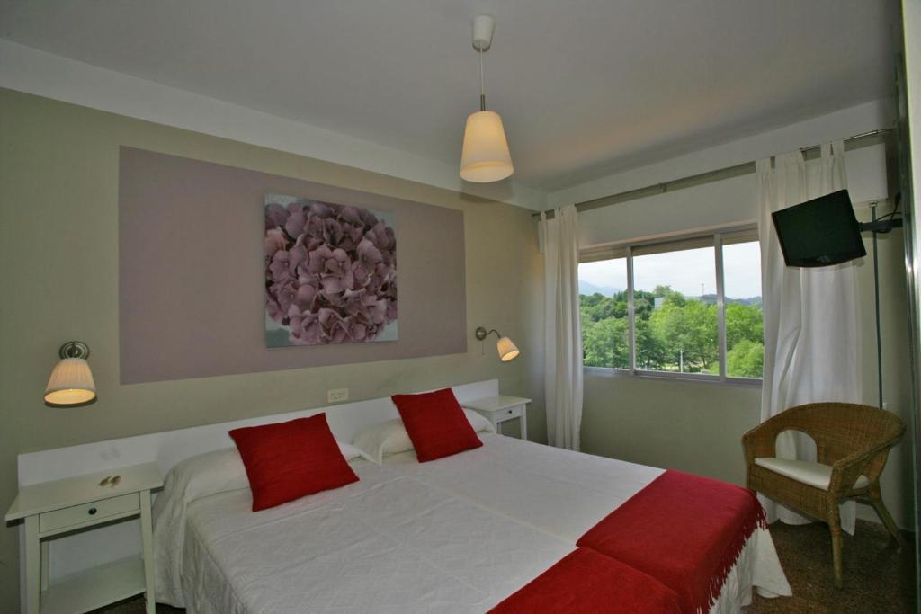 Casa Junco RIBADEDEVA Room photo